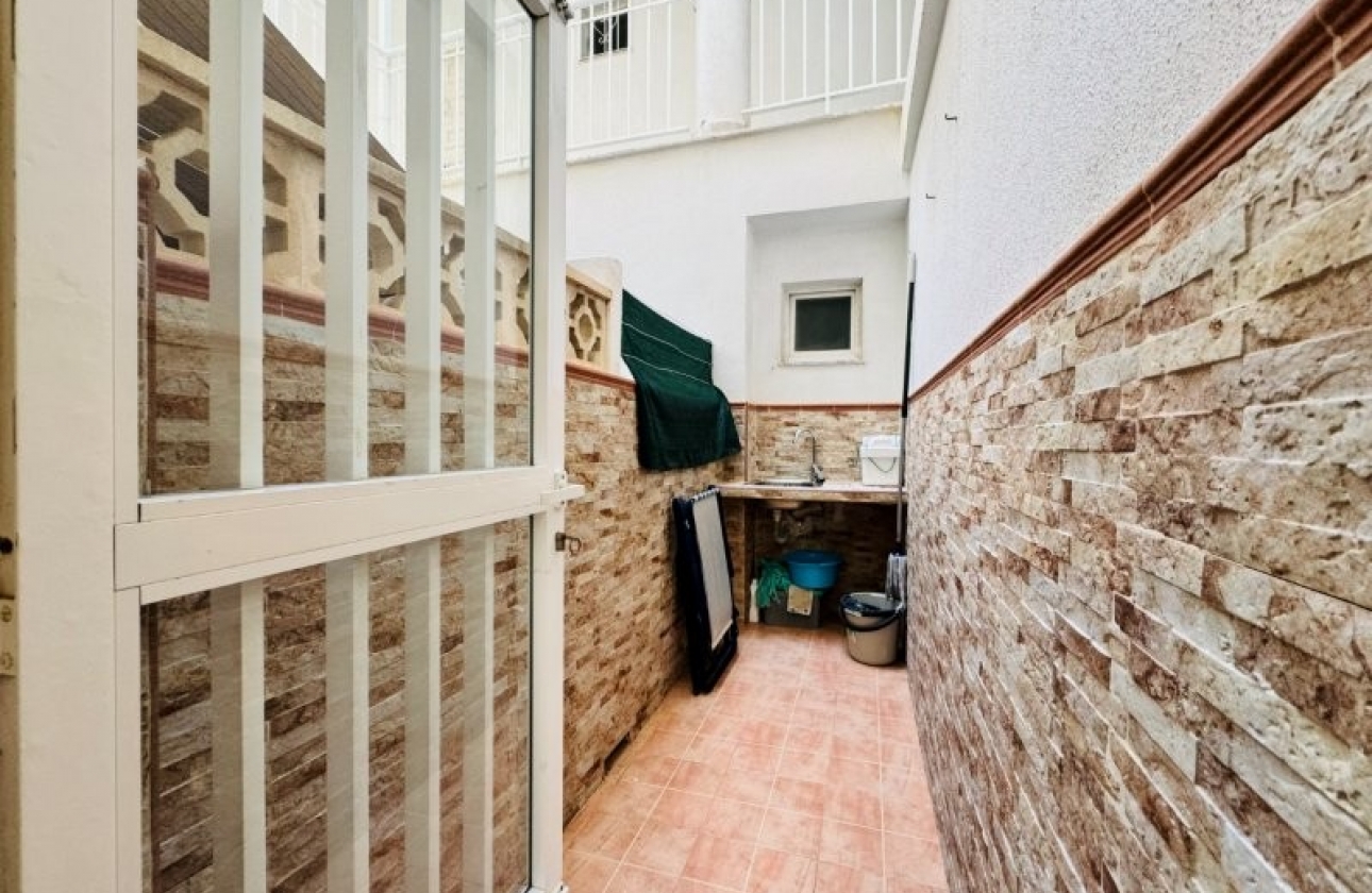 Rynek wtórny - Apartament - Torrevieja - Puerto Romano