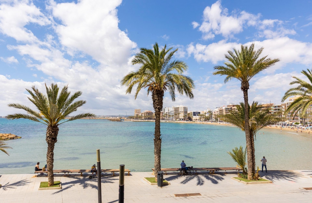 Resale - Apartment - Torrevieja - Playa del Cura