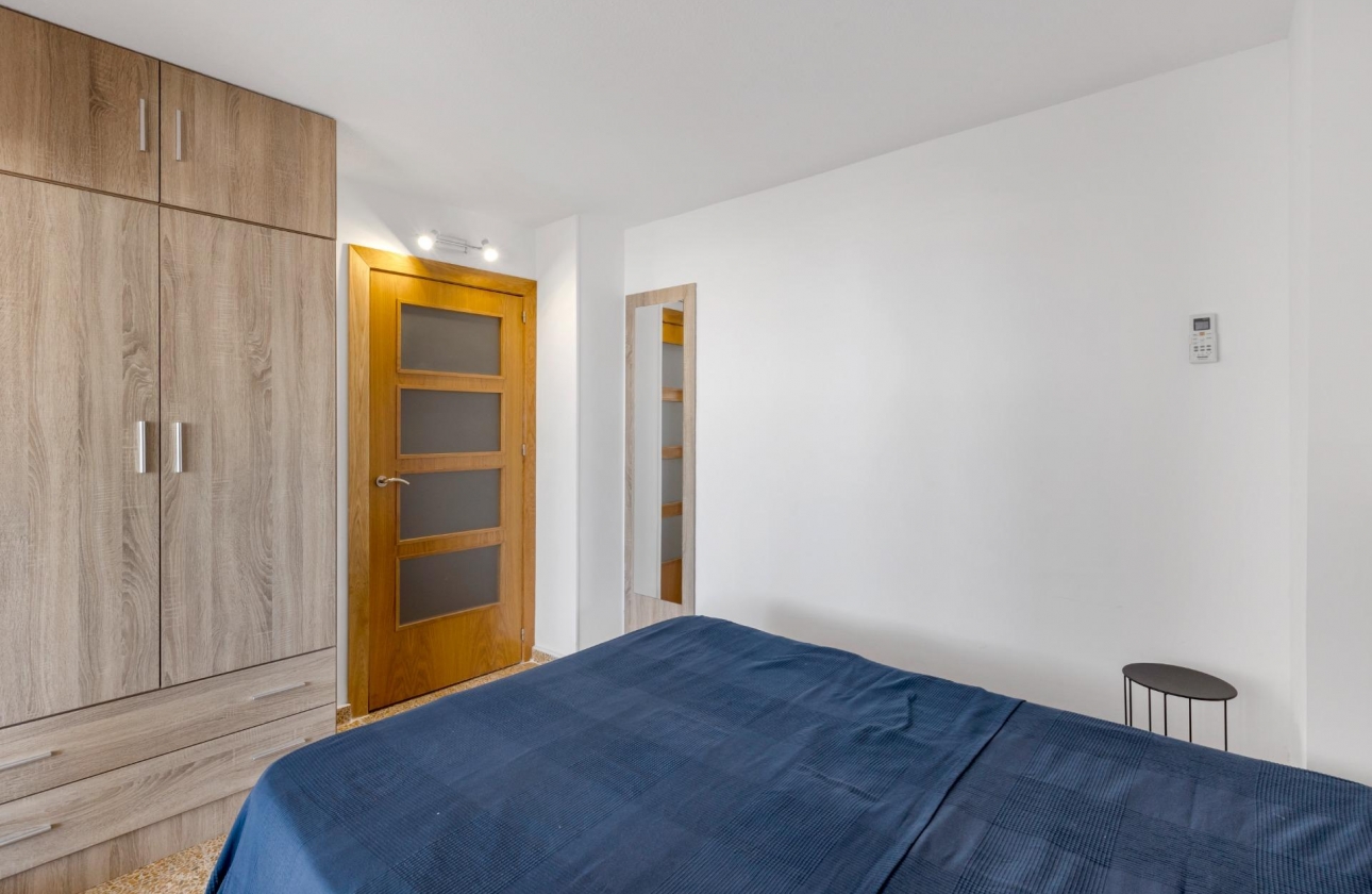 Resale - Apartment - Torrevieja - Playa del Cura