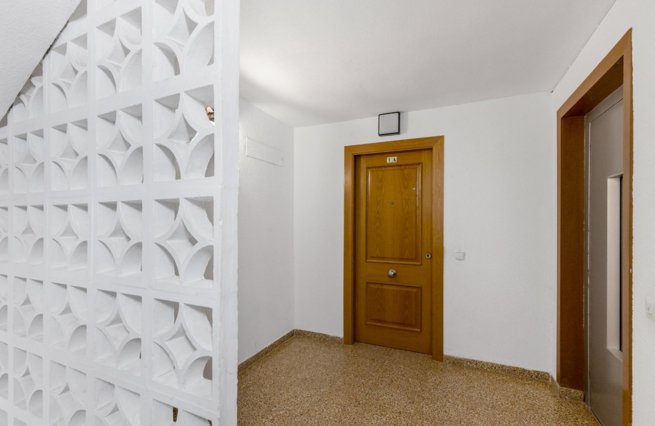 Resale - Apartment - Torrevieja - Playa del Cura