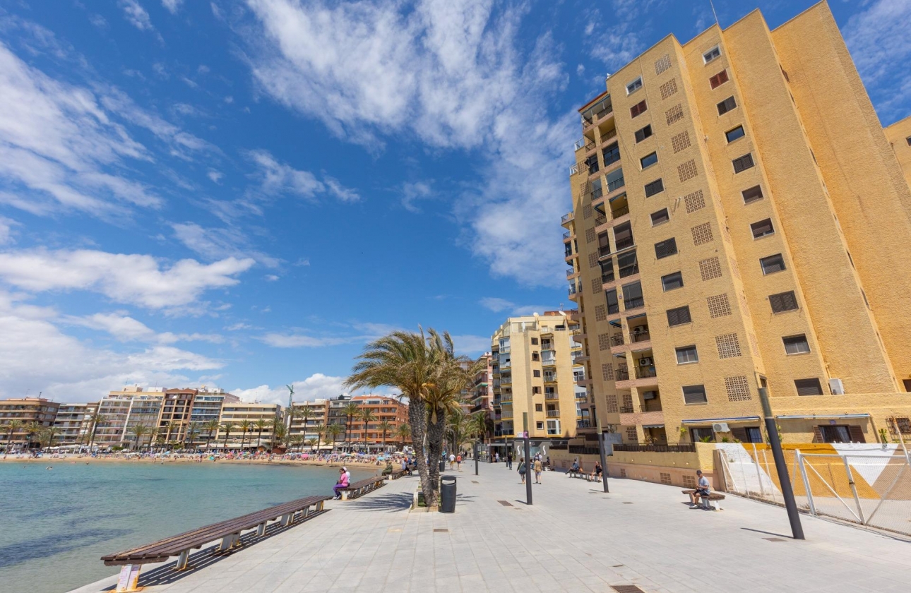 Resale - Apartment - Torrevieja - Playa del Cura