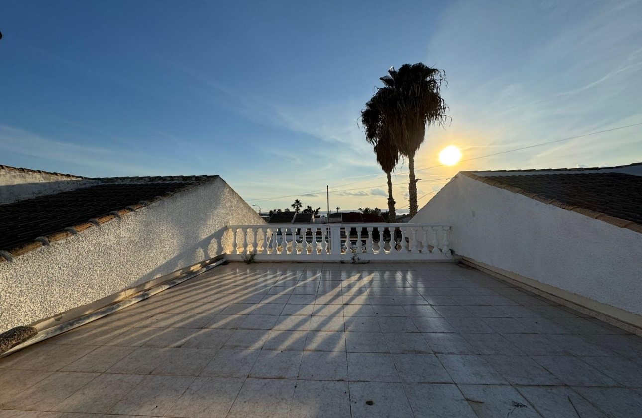 Rynek wtórny - Villa - Torrevieja - San Luis