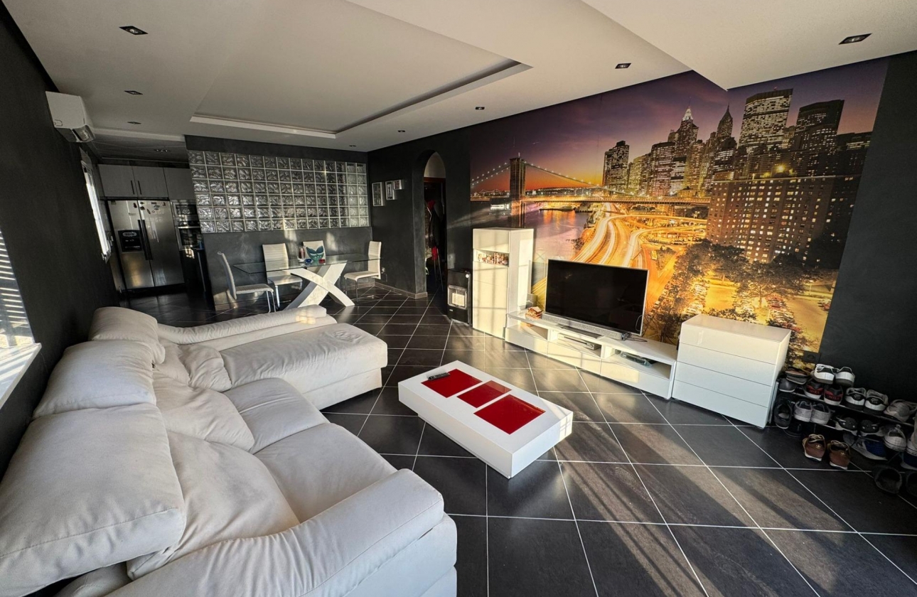 Rynek wtórny - Villa - Torrevieja - San Luis