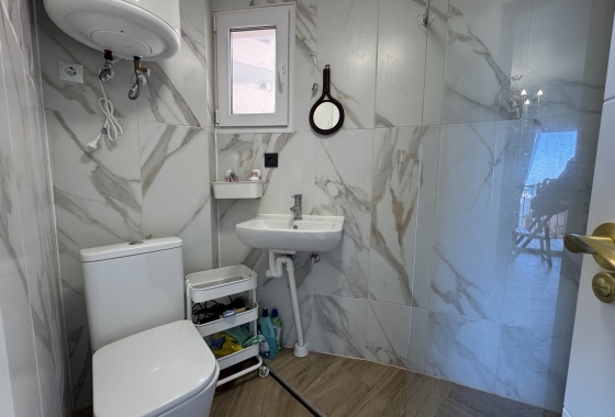 Resale - Apartment - Torrevieja - La Mata