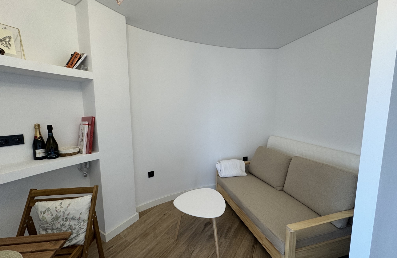 Resale - Apartment - Torrevieja - La Mata