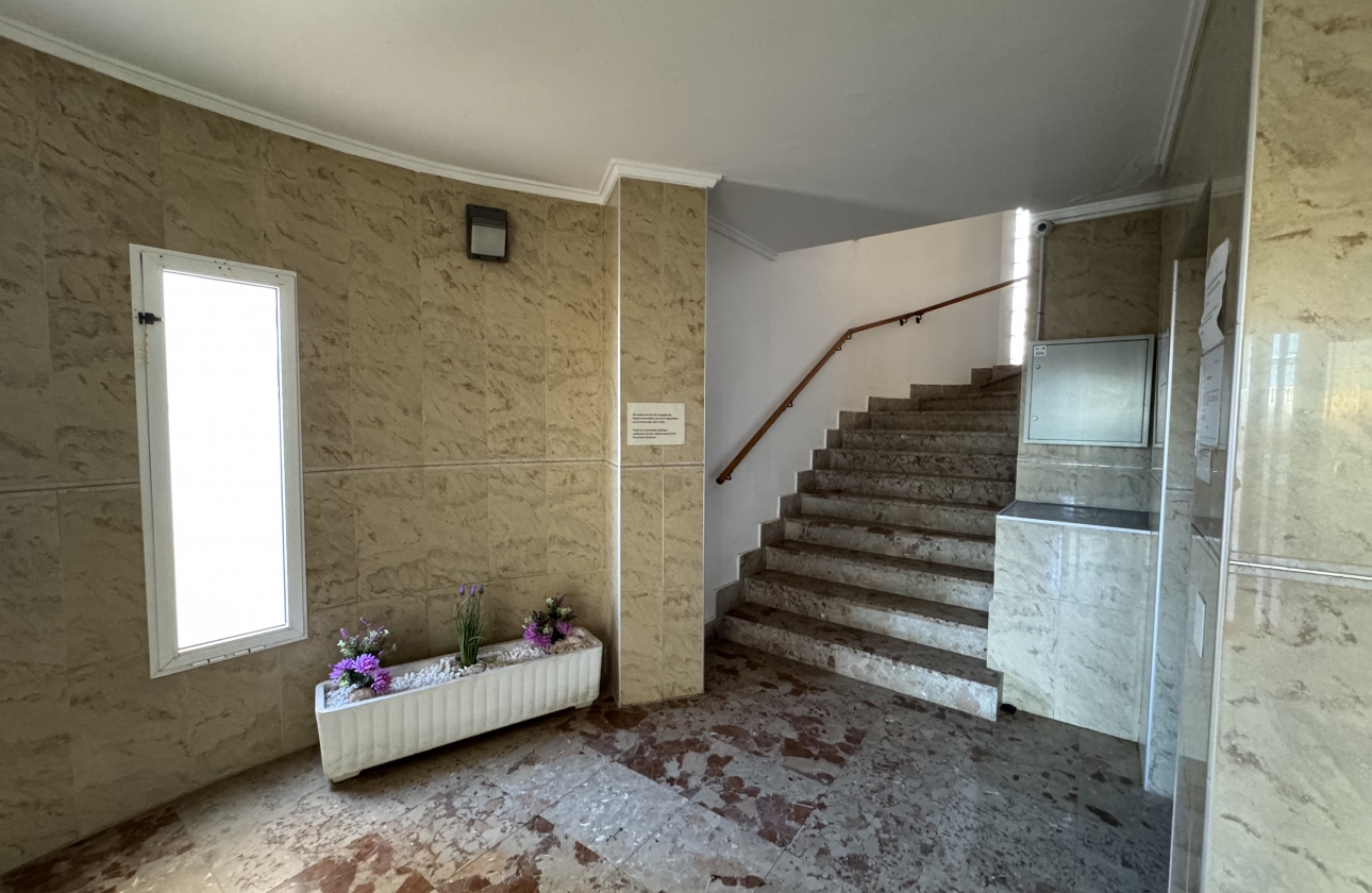 Resale - Apartment - Torrevieja - La Mata