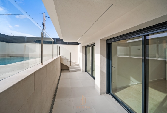 Reventa - Villa - Torrevieja - La Mata