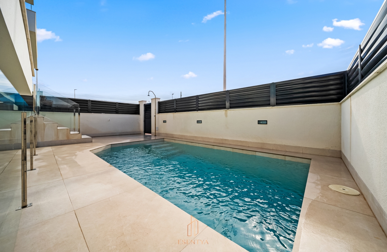 Reventa - Villa - Torrevieja - La Mata