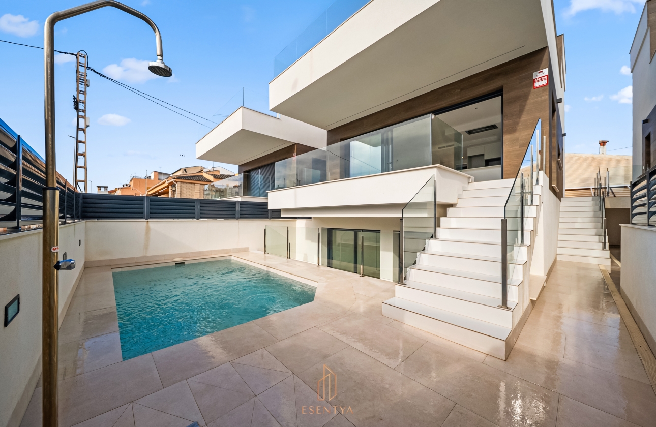 Reventa - Villa - Torrevieja - La Mata