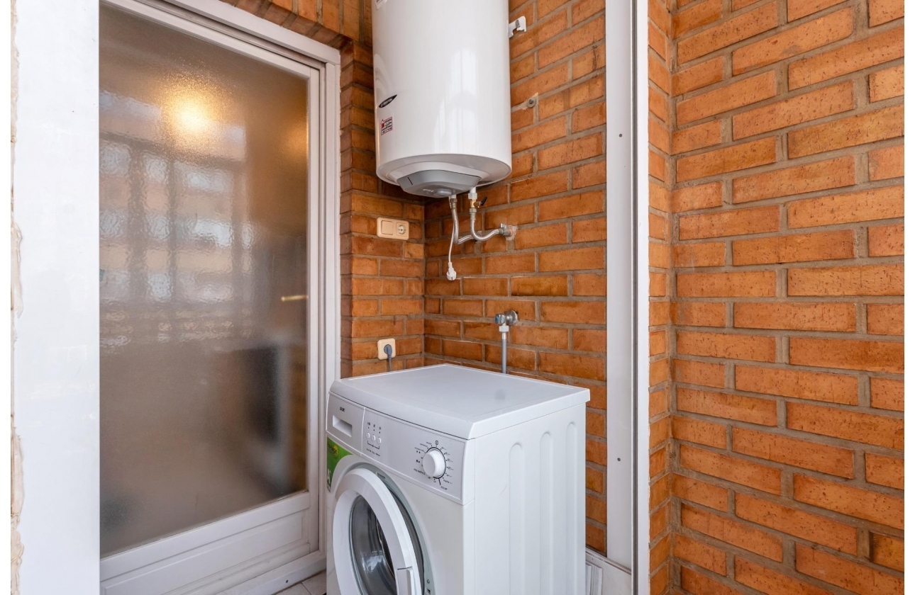 Resale - Apartment - Torrevieja - Centro