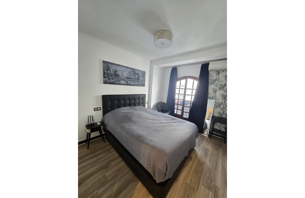 Wynajem długoterminowy - Apartament - Torrevieja - Playa De Los Naufragos