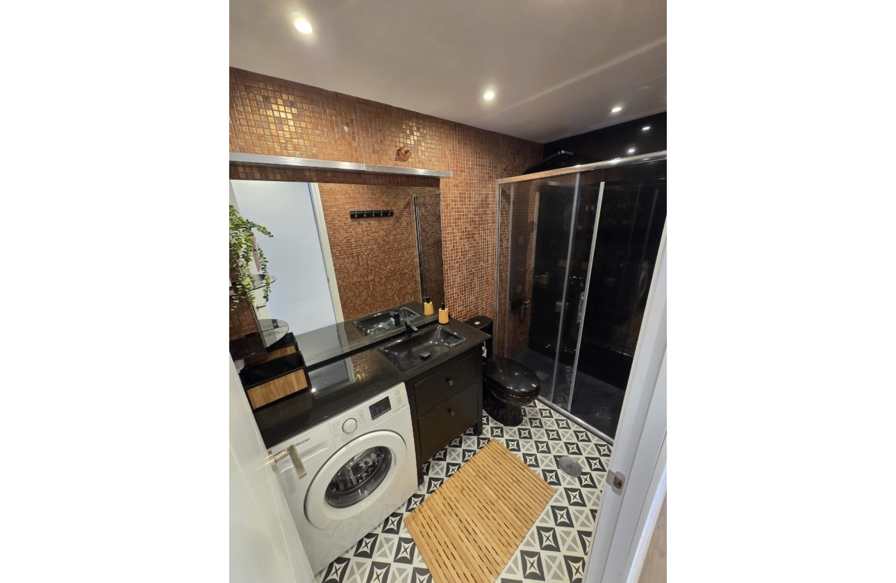 Wynajem długoterminowy - Apartament - Torrevieja - Playa De Los Naufragos