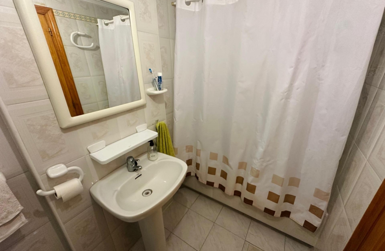 Resale - Apartment - Torrevieja - La Mata