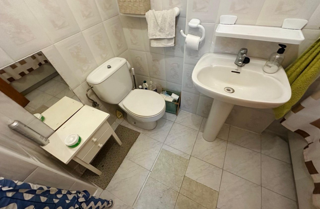 Resale - Apartment - Torrevieja - La Mata