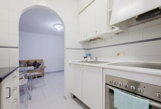 Resale - Apartment - Torrevieja - Acequion