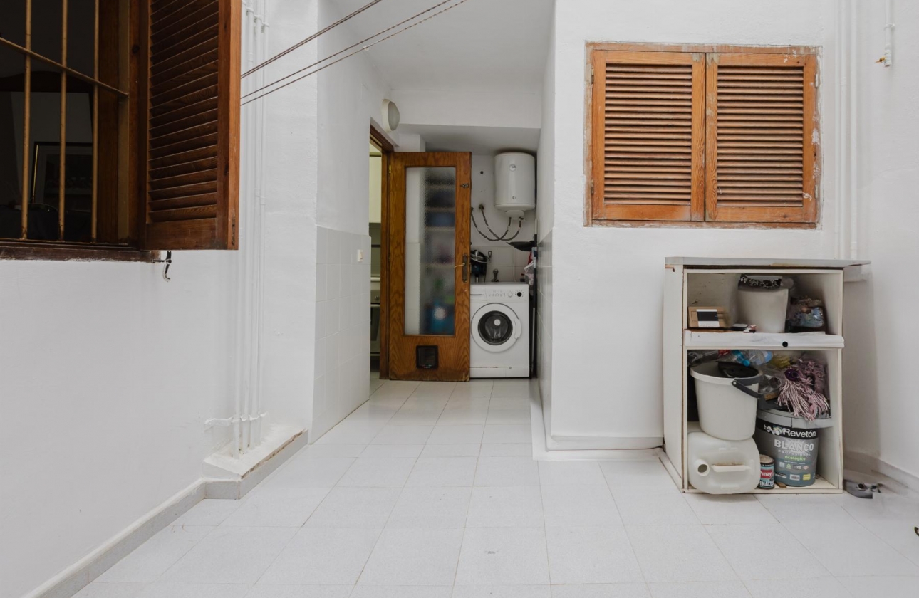 Resale - Apartment - Torrevieja - Acequion