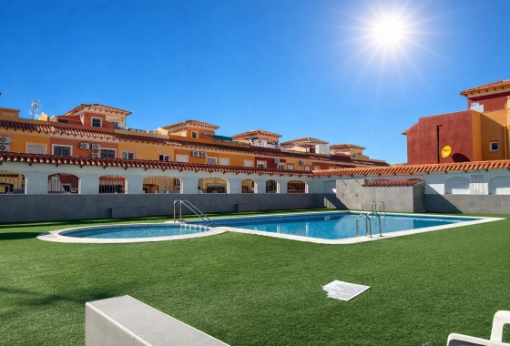 Rynek wtórny - Bungalow - Torrevieja - Torretas