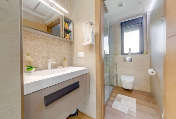 Reventa - Villa - Torrevieja - Los Balcones