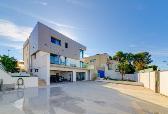 Reventa - Villa - Torrevieja - Los Balcones