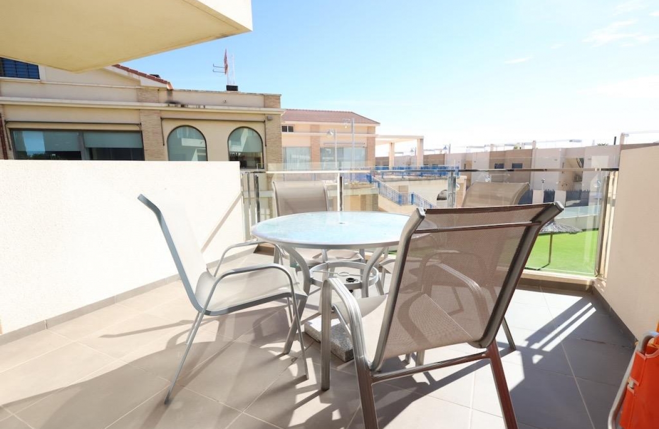 Rynek wtórny - Apartament - Orihuela Costa - La Zenia