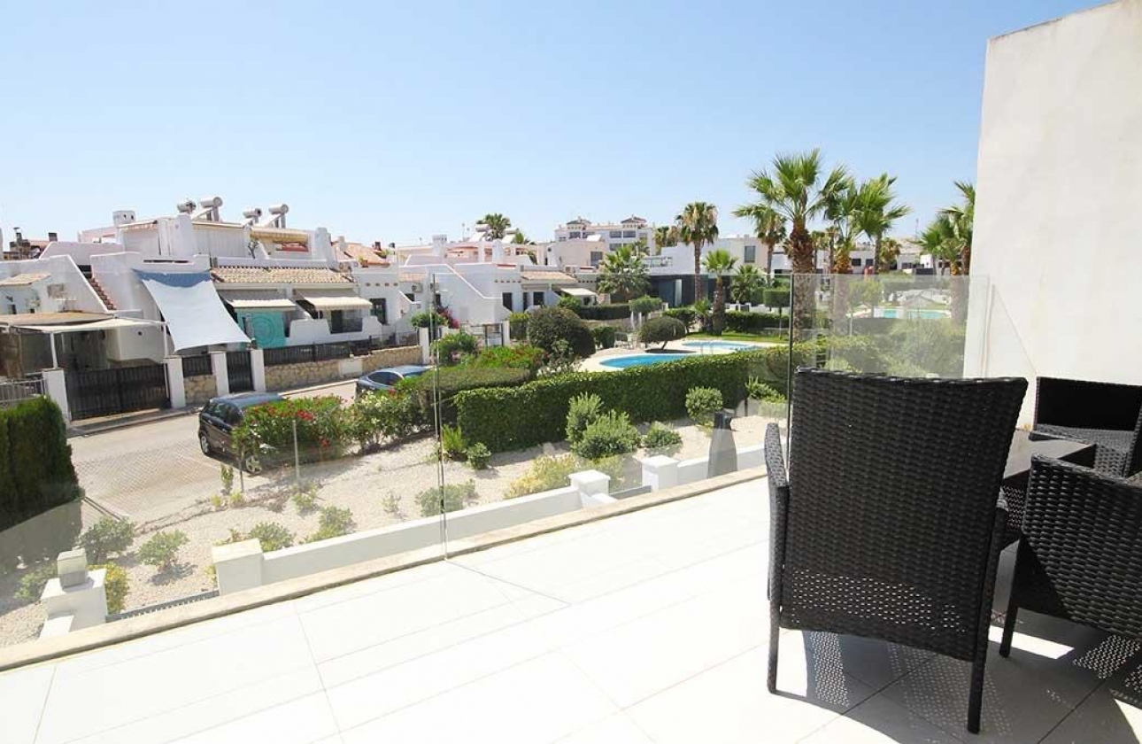 Wynajem długoterminowy - Apartament - Orihuela Costa - La fuente
