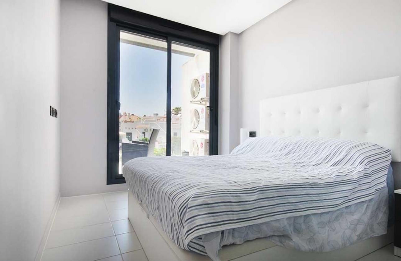 Wynajem długoterminowy - Apartament - Orihuela Costa - La fuente