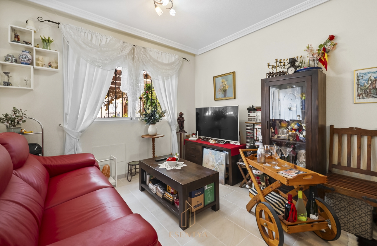 Rynek wtórny - Szeregowiec - Orihuela Costa - Villamartín