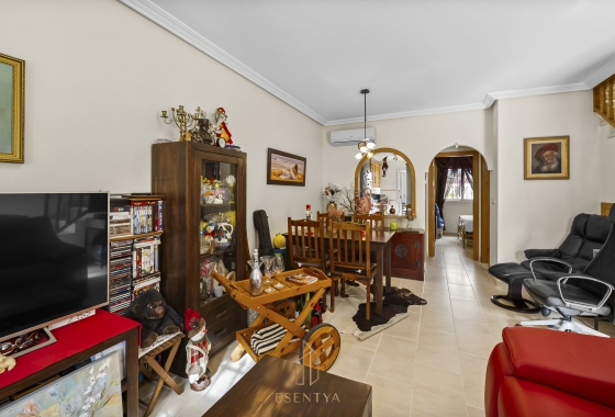 Rynek wtórny - Szeregowiec - Orihuela Costa - Villamartín