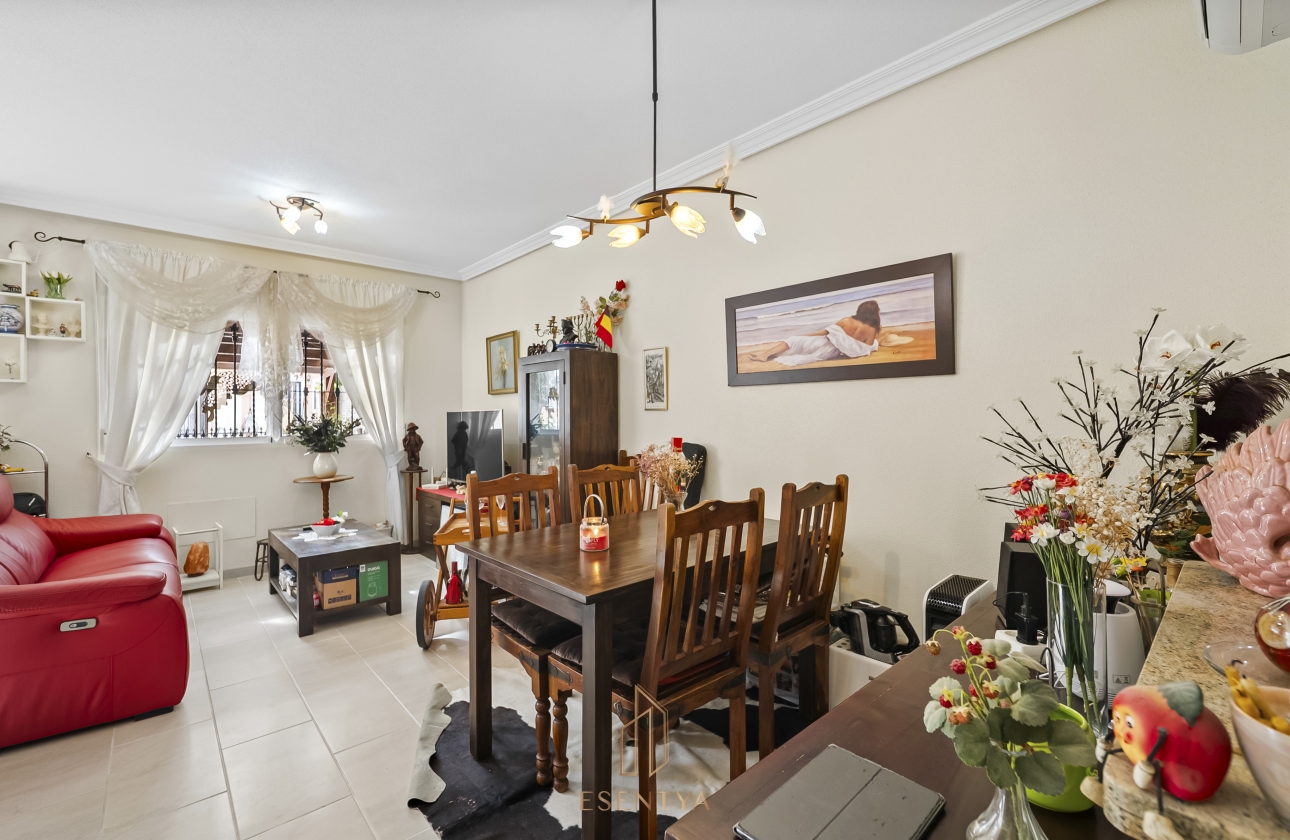 Rynek wtórny - Szeregowiec - Orihuela Costa - Villamartín