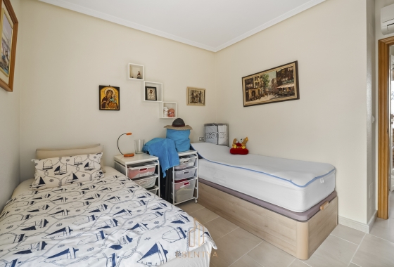 Rynek wtórny - Szeregowiec - Orihuela Costa - Villamartín