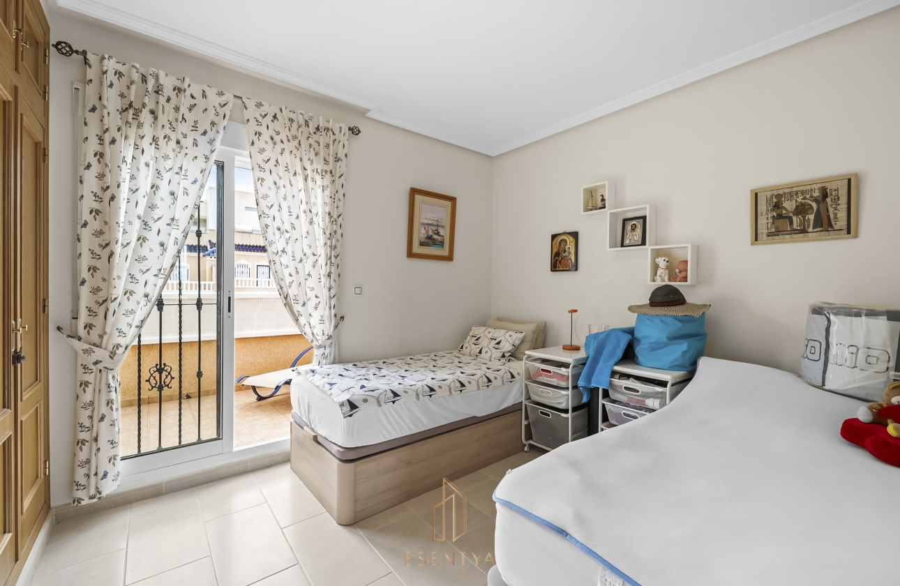 Rynek wtórny - Szeregowiec - Orihuela Costa - Villamartín