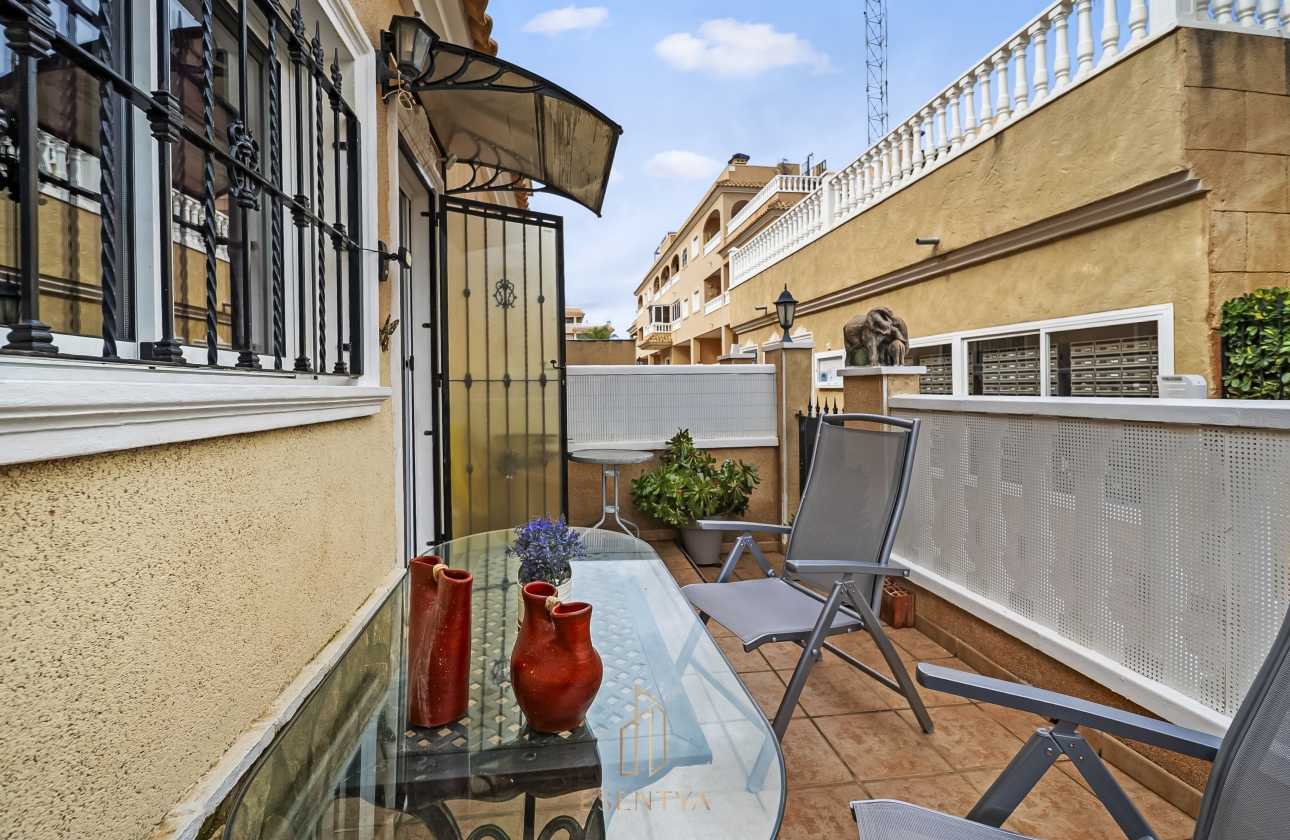 Rynek wtórny - Szeregowiec - Orihuela Costa - Villamartín