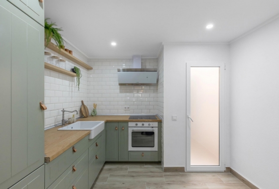 Rynek wtórny - Szeregowiec - Torrevieja - Centro - Muelle Pesquero