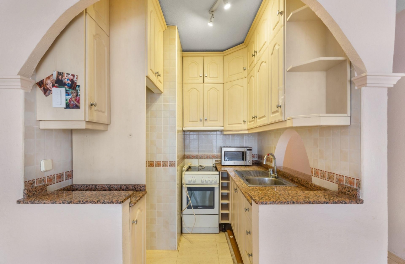 Rynek wtórny - Apartament - Torrevieja - Centro - Muelle Pesquero