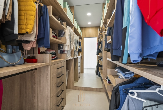 Reventa - Villa - Algorfa - La Finca Golf