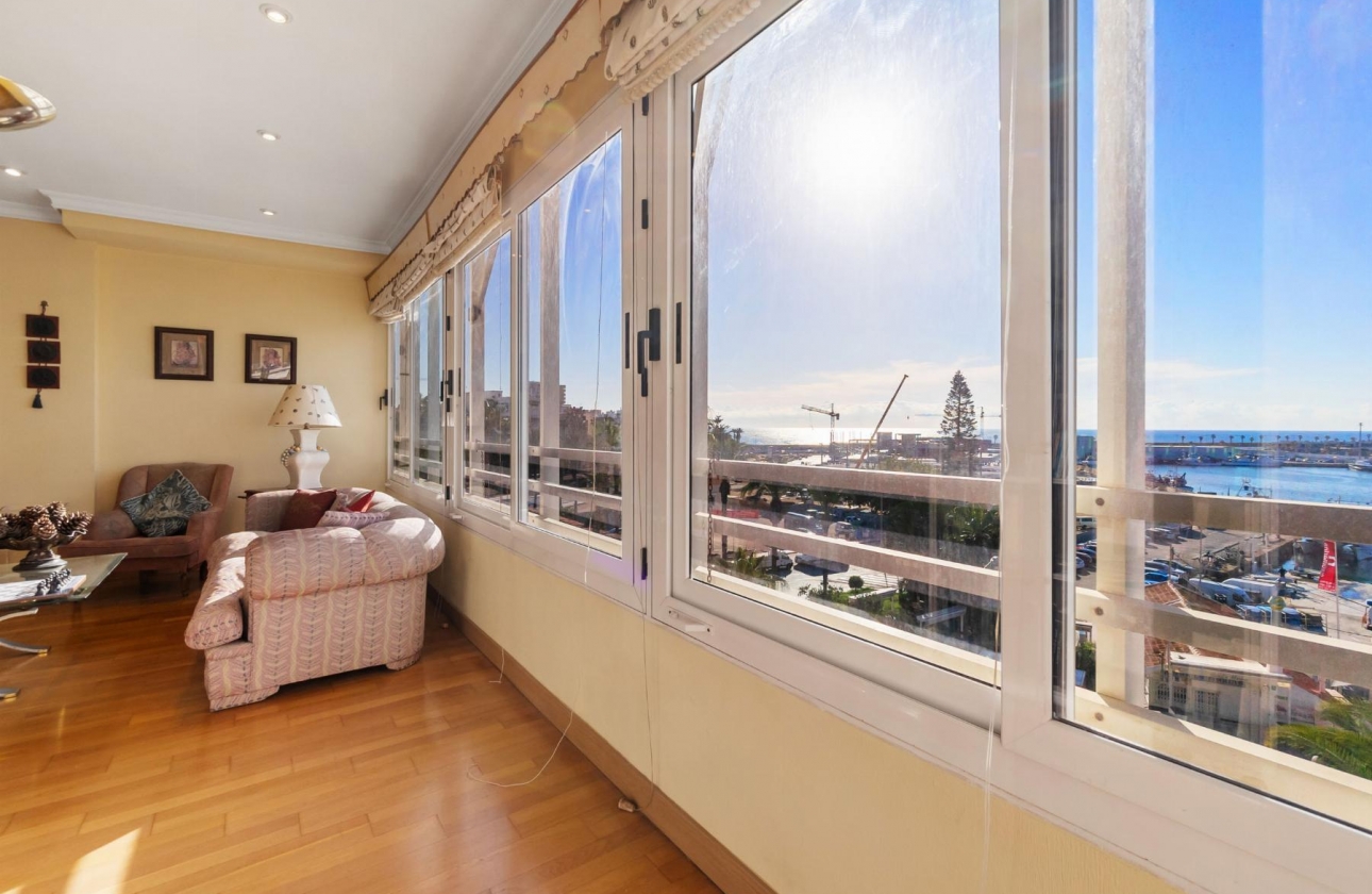 Rynek wtórny - Apartament - Torrevieja - CLUB NAUTICO TORREVIEJA