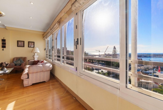 Rynek wtórny - Apartament - Torrevieja - CLUB NAUTICO TORREVIEJA