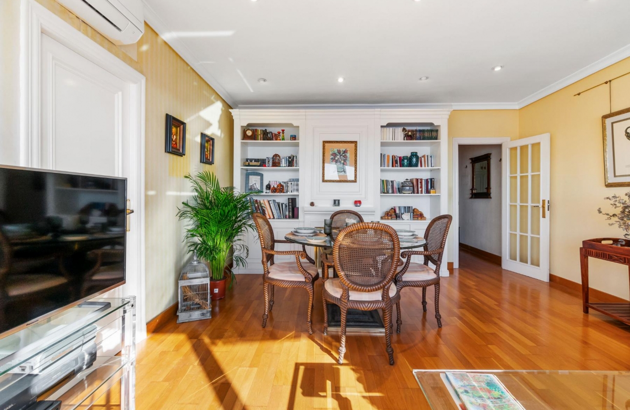 Rynek wtórny - Apartament - Torrevieja - CLUB NAUTICO TORREVIEJA