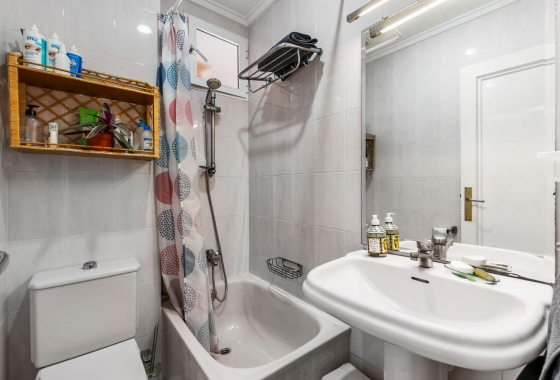 Rynek wtórny - Apartament - Torrevieja - CLUB NAUTICO TORREVIEJA