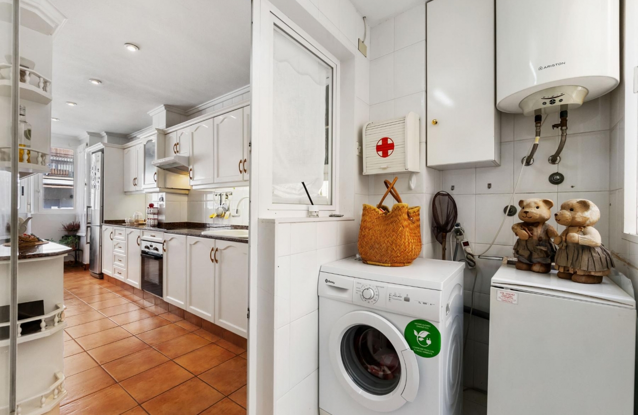 Rynek wtórny - Apartament - Torrevieja - CLUB NAUTICO TORREVIEJA