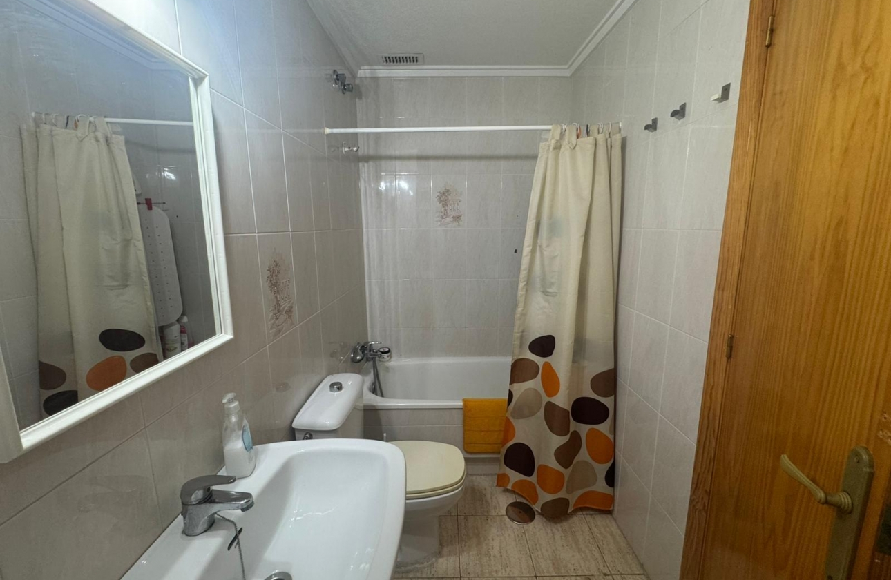 Rynek wtórny - Apartament - Torrevieja - Acequion