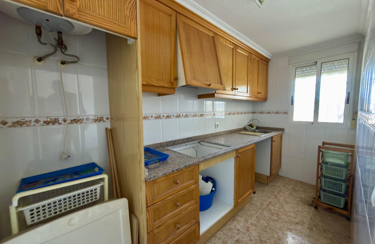 Rynek wtórny - Apartament - Torrevieja - Playa de los Locos