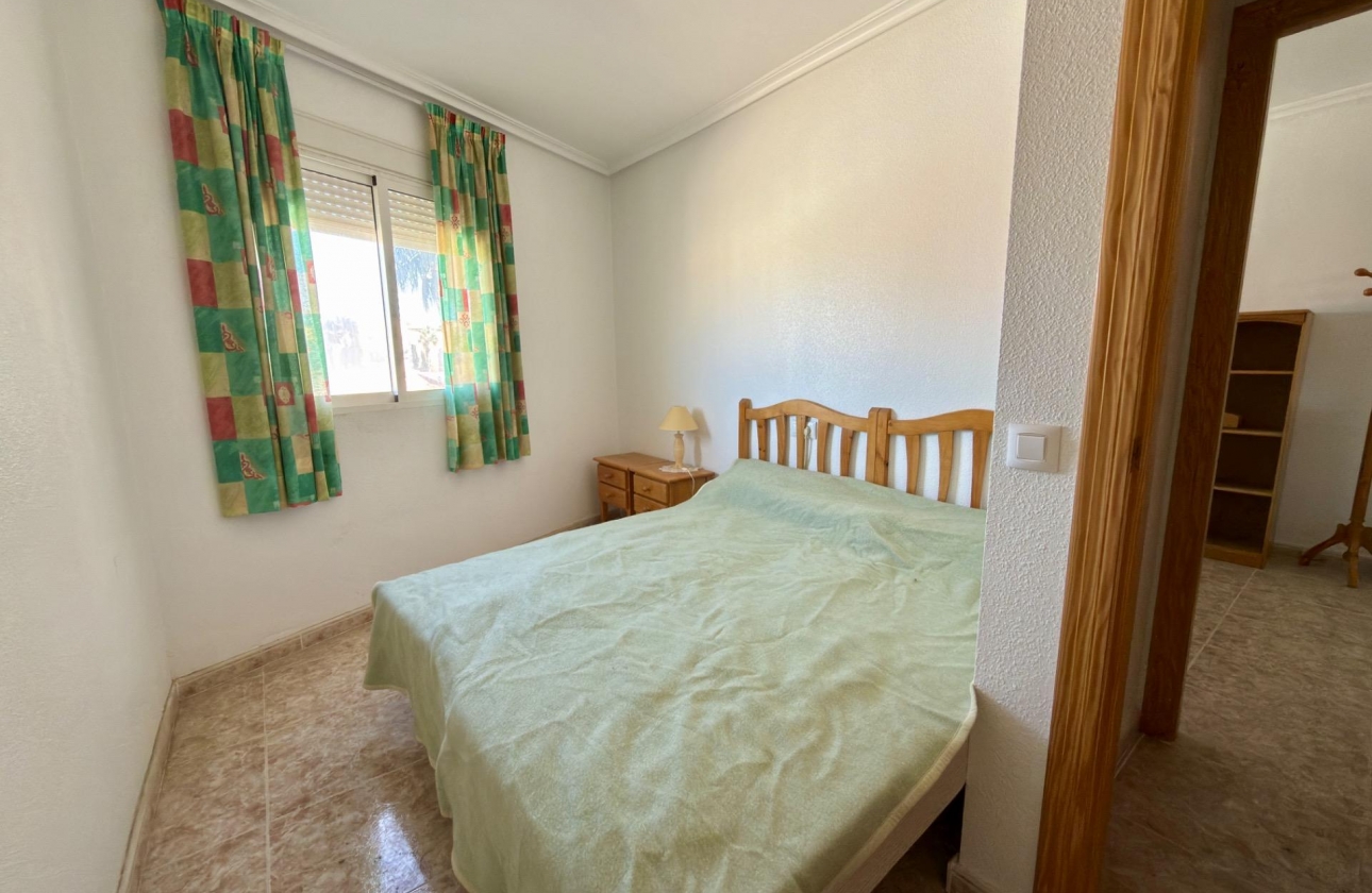 Rynek wtórny - Apartament - Torrevieja - Playa de los Locos