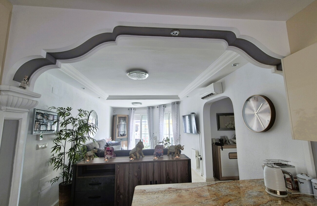 Rynek wtórny - Villa - Orihuela Costa - Villamartín