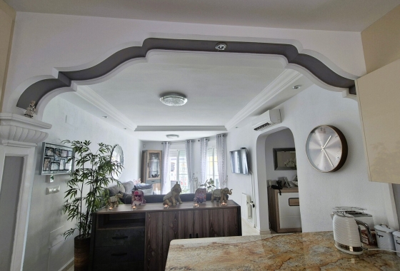 Rynek wtórny - Villa - Orihuela Costa - Villamartín