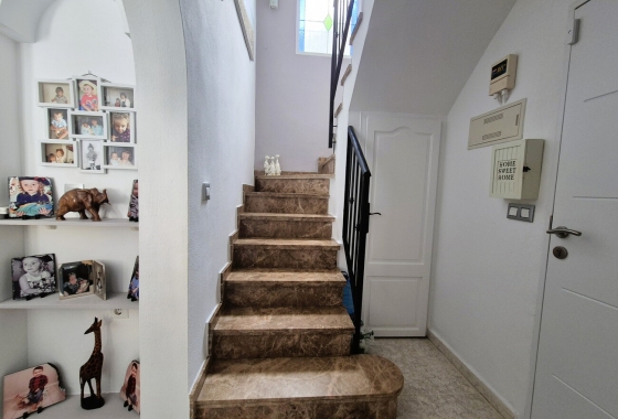 Rynek wtórny - Villa - Orihuela Costa - Villamartín