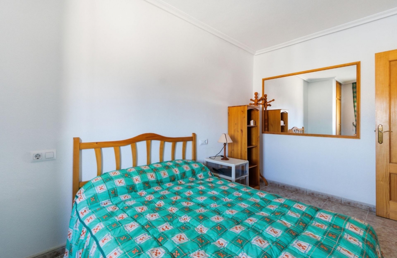 Rynek wtórny - Apartament - Torrevieja - Playa de los Locos