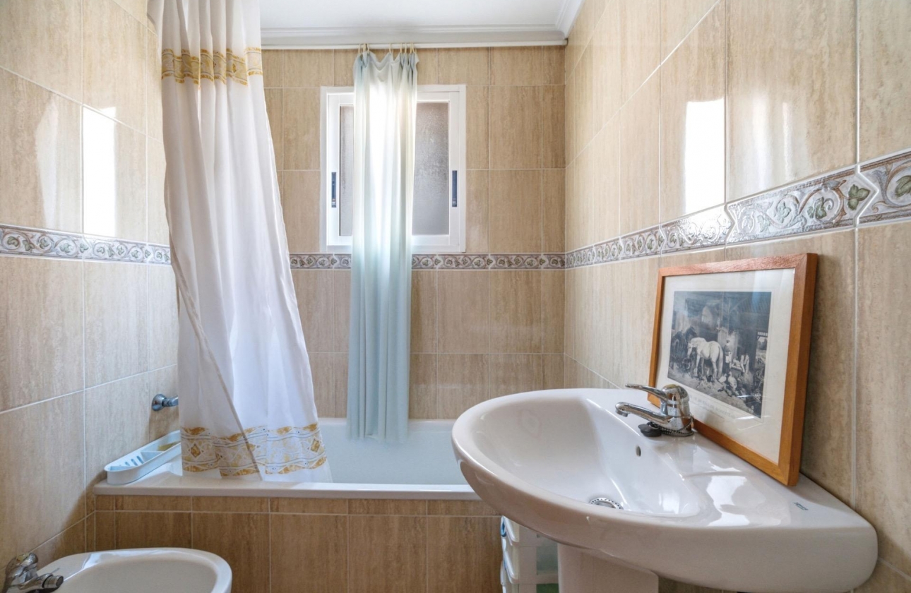 Rynek wtórny - Apartament - Torrevieja - Playa de los Locos