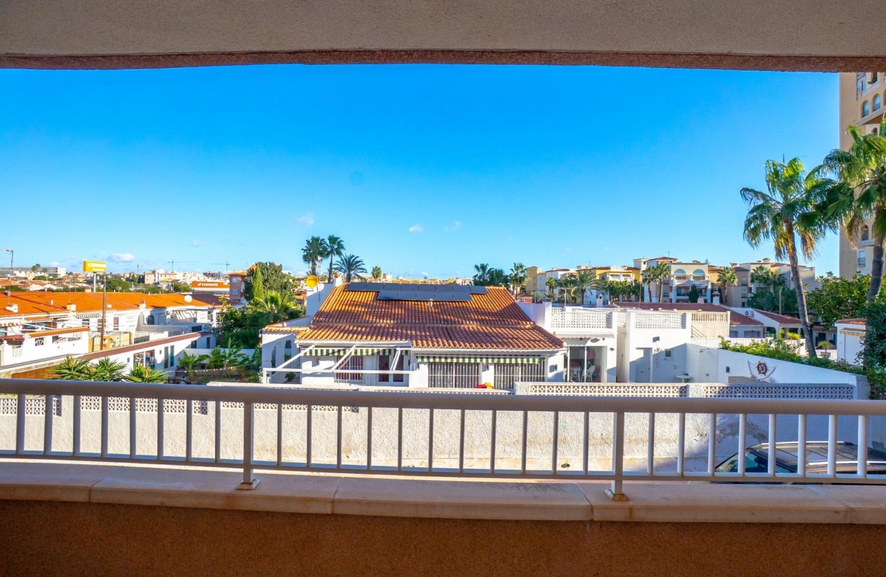 Rynek wtórny - Apartament - Torrevieja - Playa de los Locos