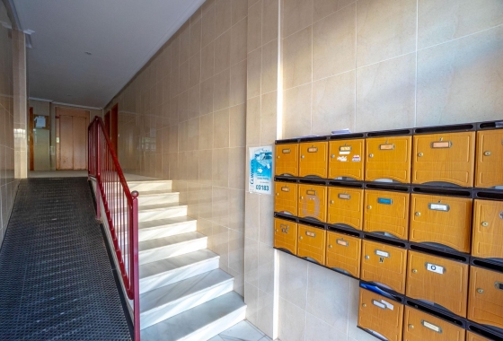 Rynek wtórny - Apartament - Torrevieja - Playa de los Locos